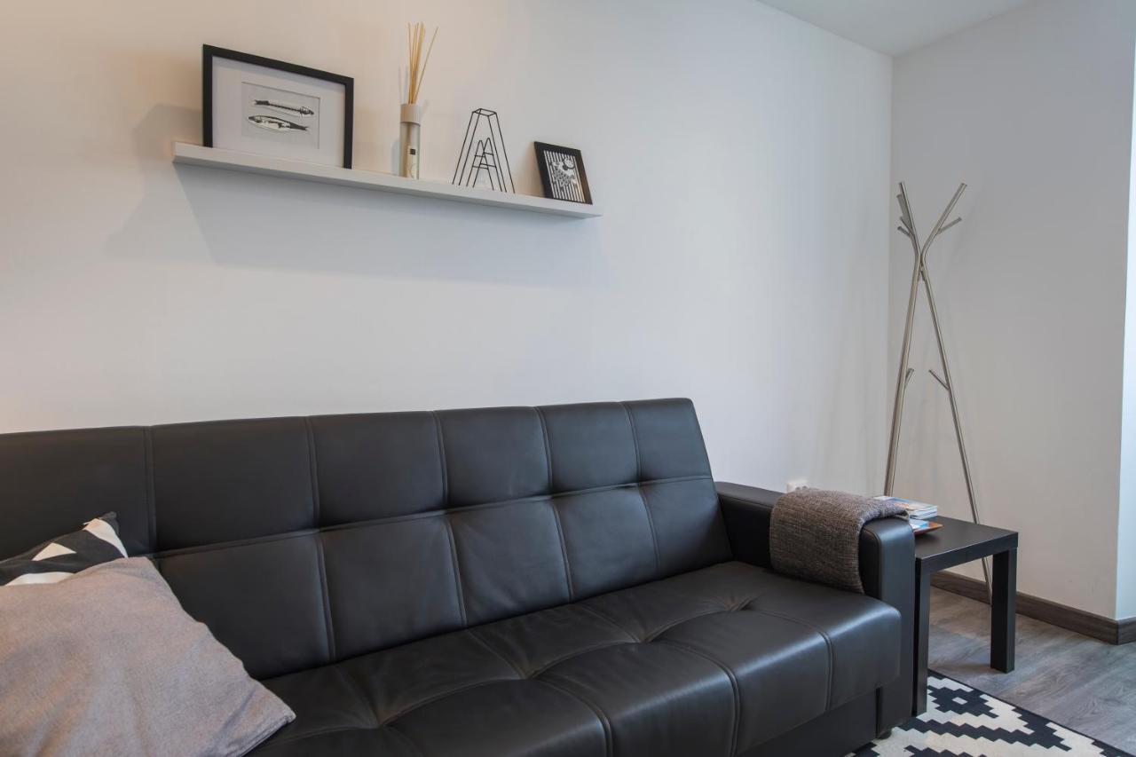 Alfama Typical Beco Da Adica Apartment Lisbon Exterior photo